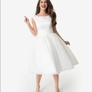 Unique Vintage 4 Dolly Couture white holly tea length dress